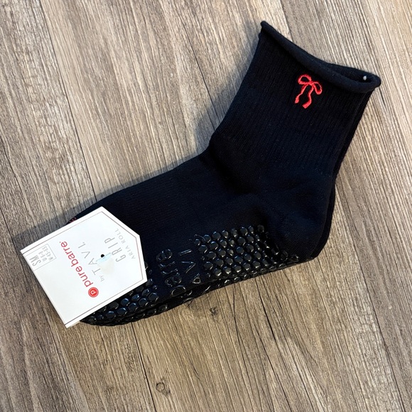 Pure Barre Valentine Grip Socks Set of 3 | Small | NWT - Picture 6 of 13
